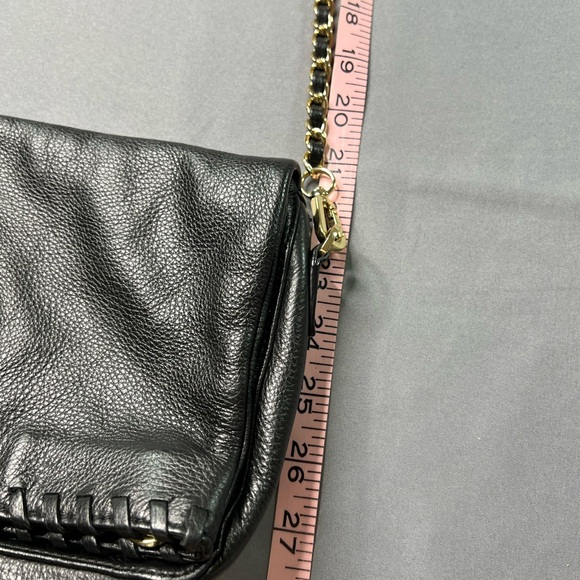 Tory Burch Marion Fold-Over Leather Crossbody – Black & Gold - Picture 9 of 10